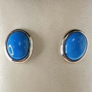 Orecchini in argento rodiato a lobo con turchese