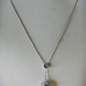 Girocollo di catena oro bianco e pendente con perla Tahiti e brillanti